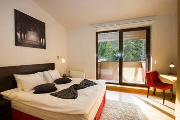 Фото номера Шале с 2 спальнями и камином Виллы Borovets Chalets г. Боровец 35