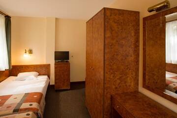 Фото номера Одноместный номер — Полупансион Отель Victoria Hotel Borovets - Half Board г. Боровец 3