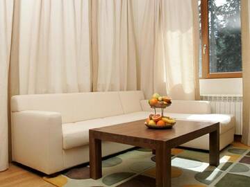 Фото номера Люкс &quot;Комфорт&quot; Отель The Lodge Hotel г. Боровец 6