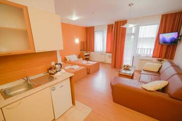 Фото номера Номер-студио Апарт-отели Apart Hotel Flora Residence Daisy г. Боровец 15