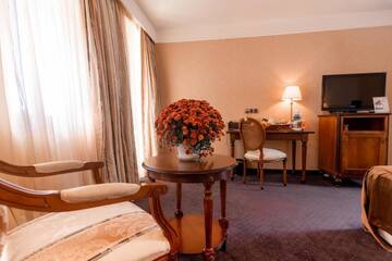 Фото номера Двухместный номер Делюкс с 1 кроватью Отель Festa Winter Palace Hotel г. Боровец 10