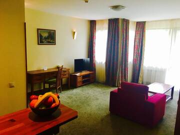 Фото номера Люкс с 1 спальней Отель Yanakiev Club Hotel г. Боровец 4