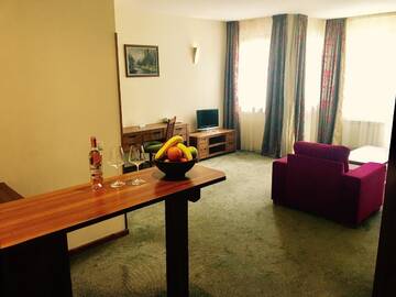 Фото номера Люкс с 1 спальней Отель Yanakiev Club Hotel г. Боровец 2