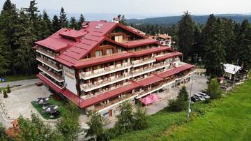 Фотографии Отель Yanakiev Club Hotel г. Боровец (Болгария) №1 Фото Отель Yanakiev Club Hotel г. Боровец 1