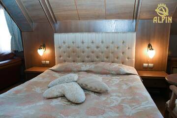 Фото номера Полулюкс (для 2 взрослых) Отель Hotel Alpin г. Боровец 2