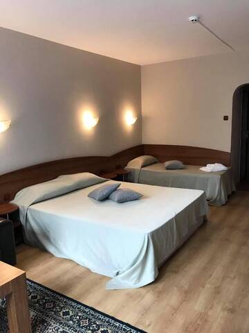 Фото номера Номер-студио с балконом Отель Hotel Moura г. Боровец 7