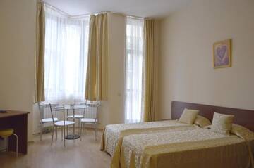 Фото номера Семейный номер-студио Апарт-отели Persey Flora Apartments г. Боровец 4