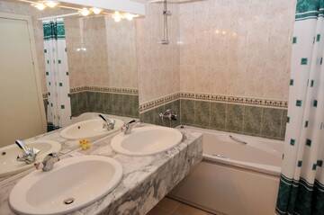 Фото номера Люкс Отель Villa Ibar г. Боровец 6