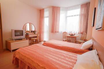 Фото номера Номер-студио Апарт-отели Apartments Flora-Daisy г. Боровец 5