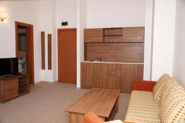 Фото номера Люкс (для 2 взрослых и 2 детей) Отель Iglika Palace Hotel &amp; Villas г. Боровец 5